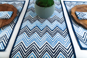 TABLE LINEN SET: CHEVRON